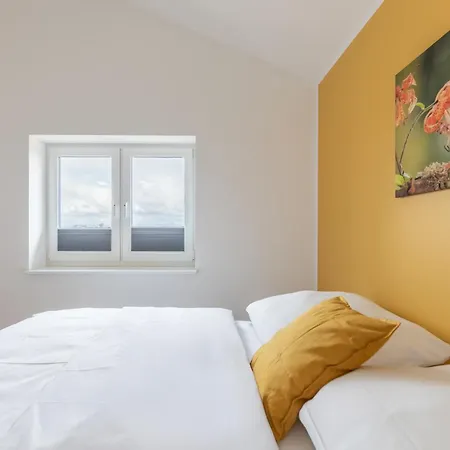 Holiday home Huus Katteker Kating